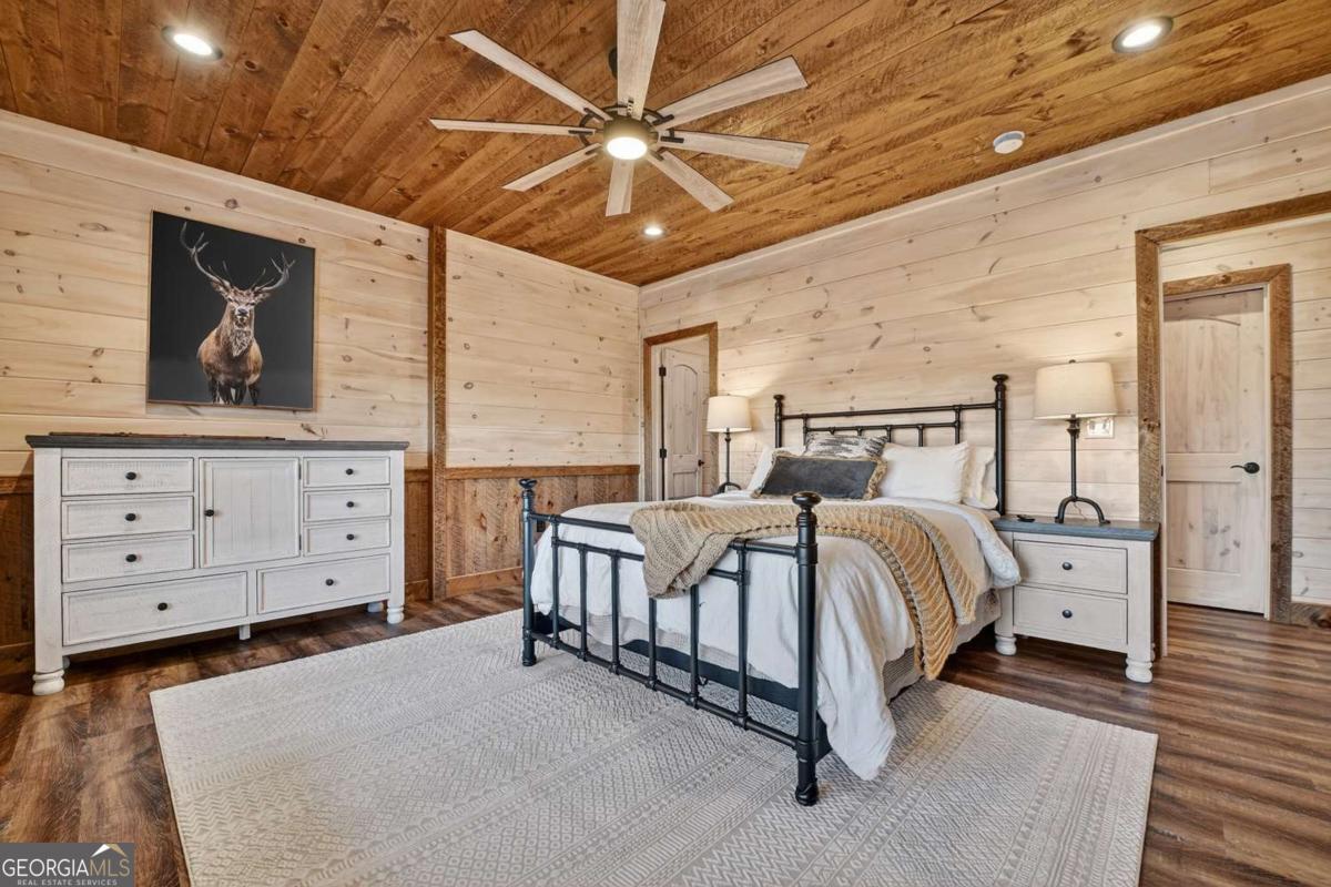 315 River Retreat Road
