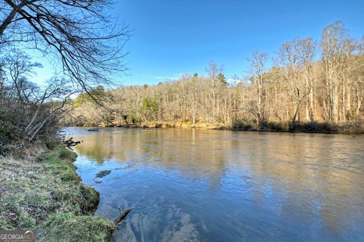 315 River Retreat Road