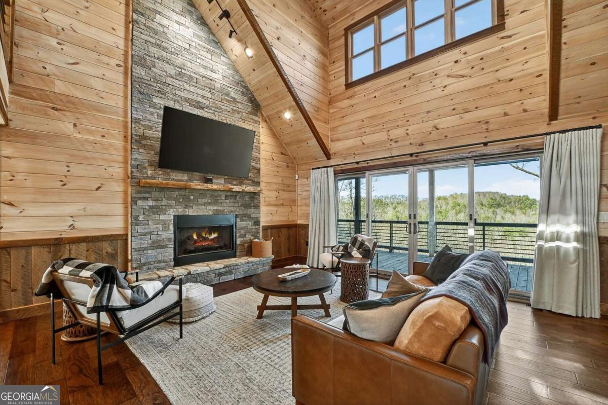 315 River Retreat Road