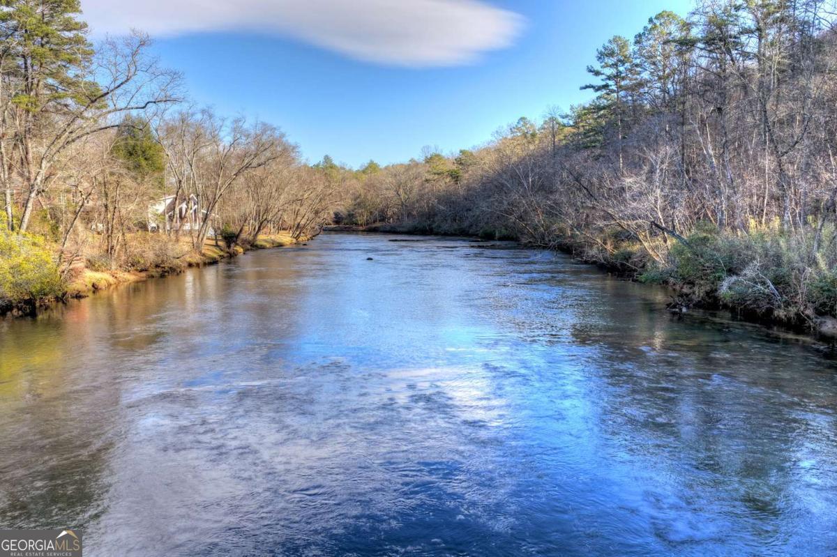 315 River Retreat Road