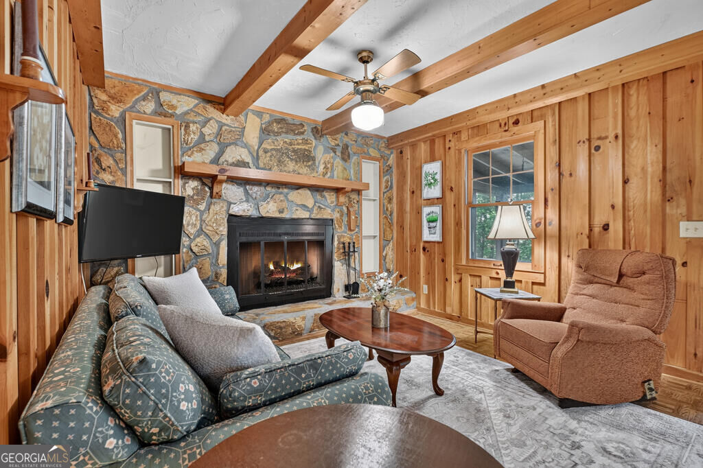 5 Tanglewood Lane