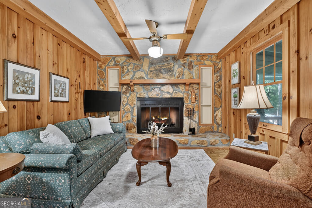 5 Tanglewood Lane