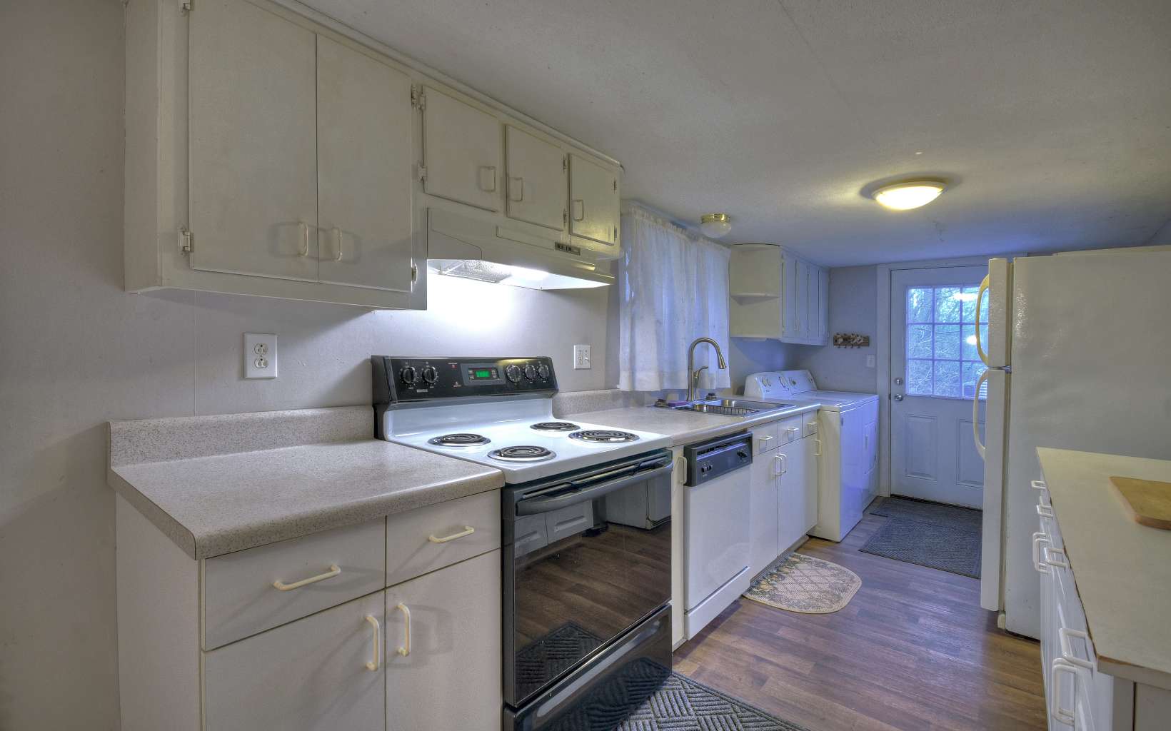 385 Pleasant Hill Road