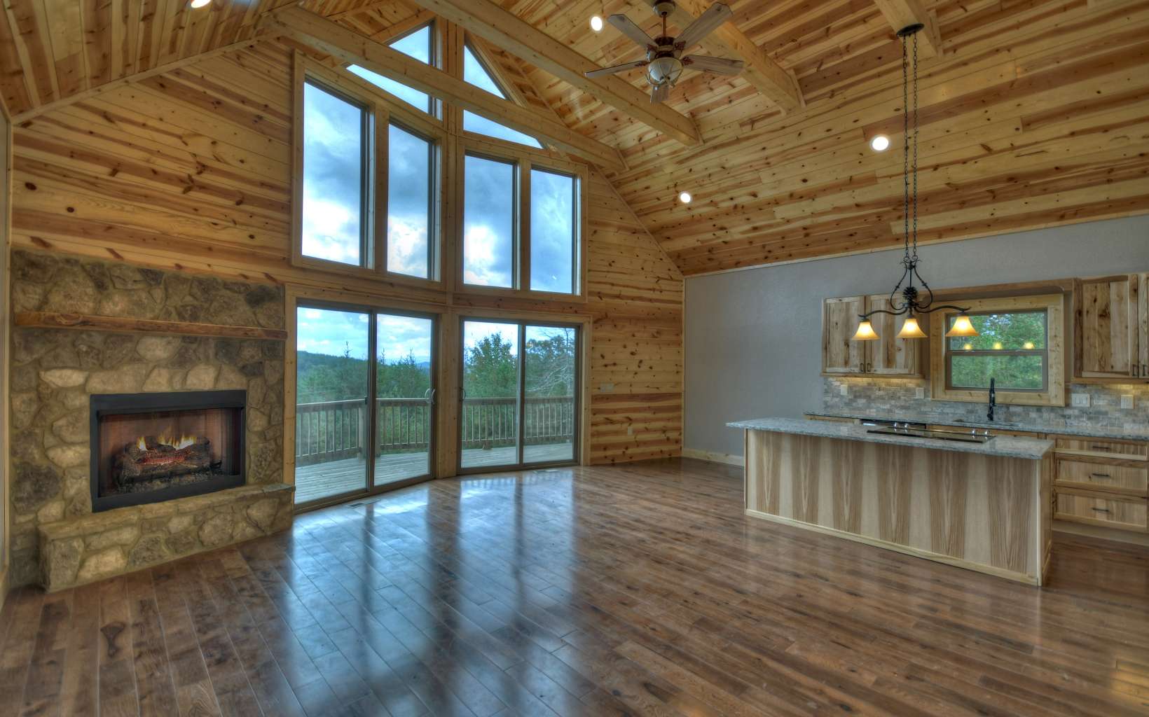 137 Golden Eagle Circle