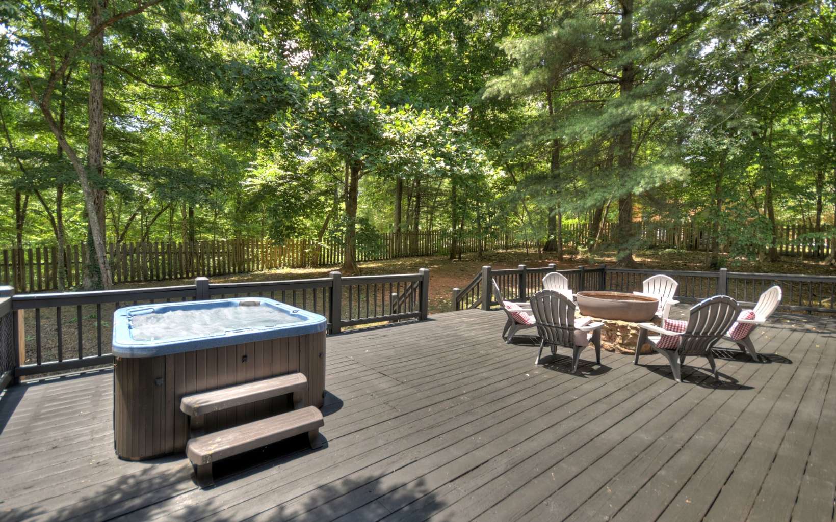 105 Lake Ridge Drive