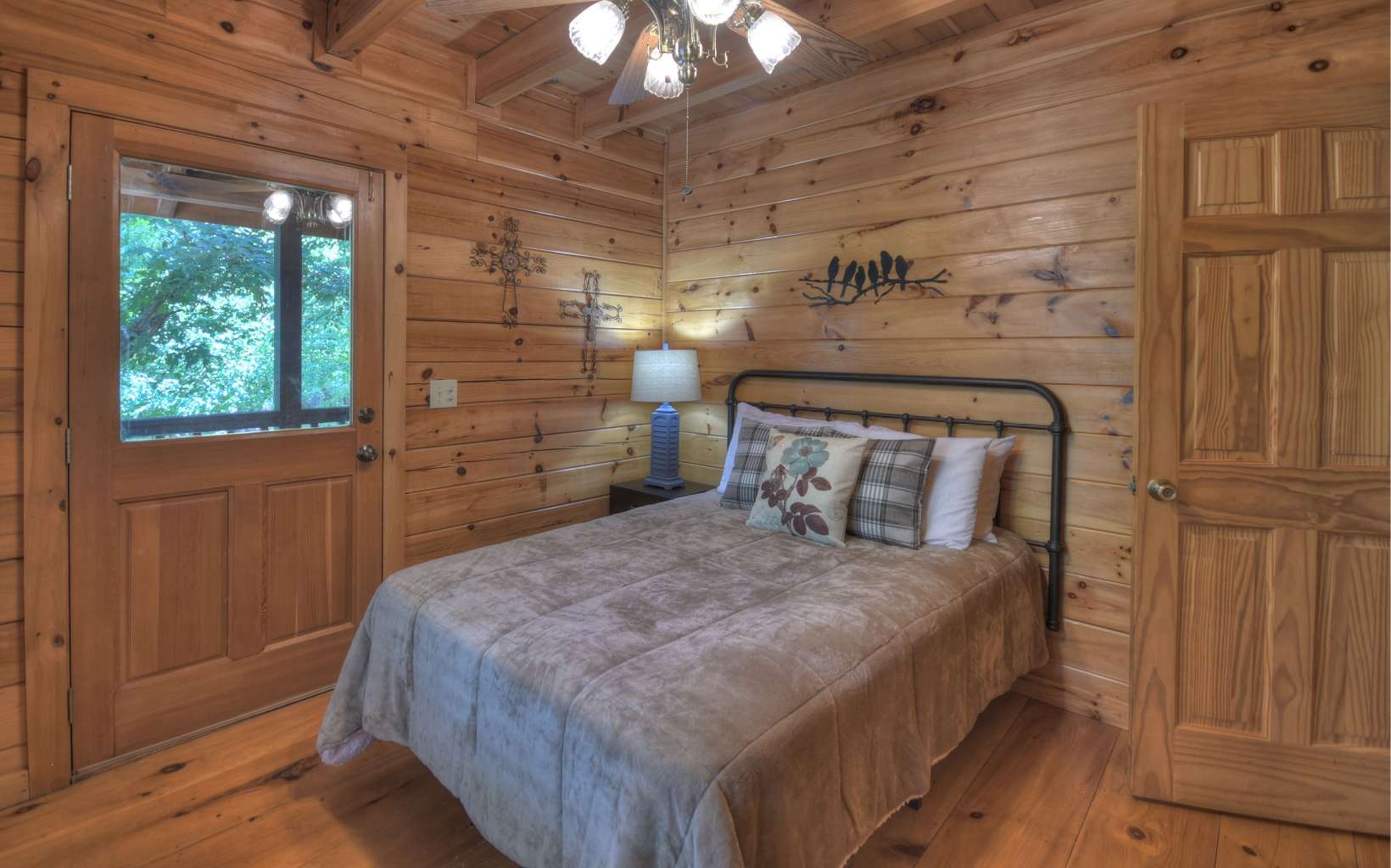 105 Lake Ridge Drive