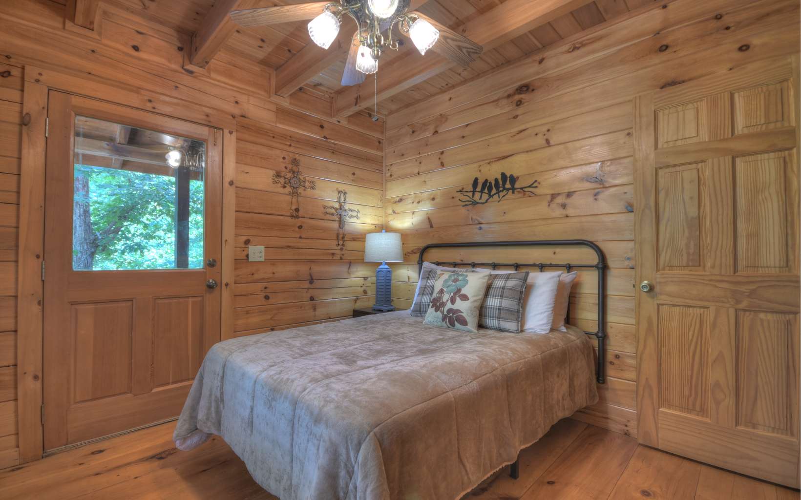 105 Lake Ridge Drive