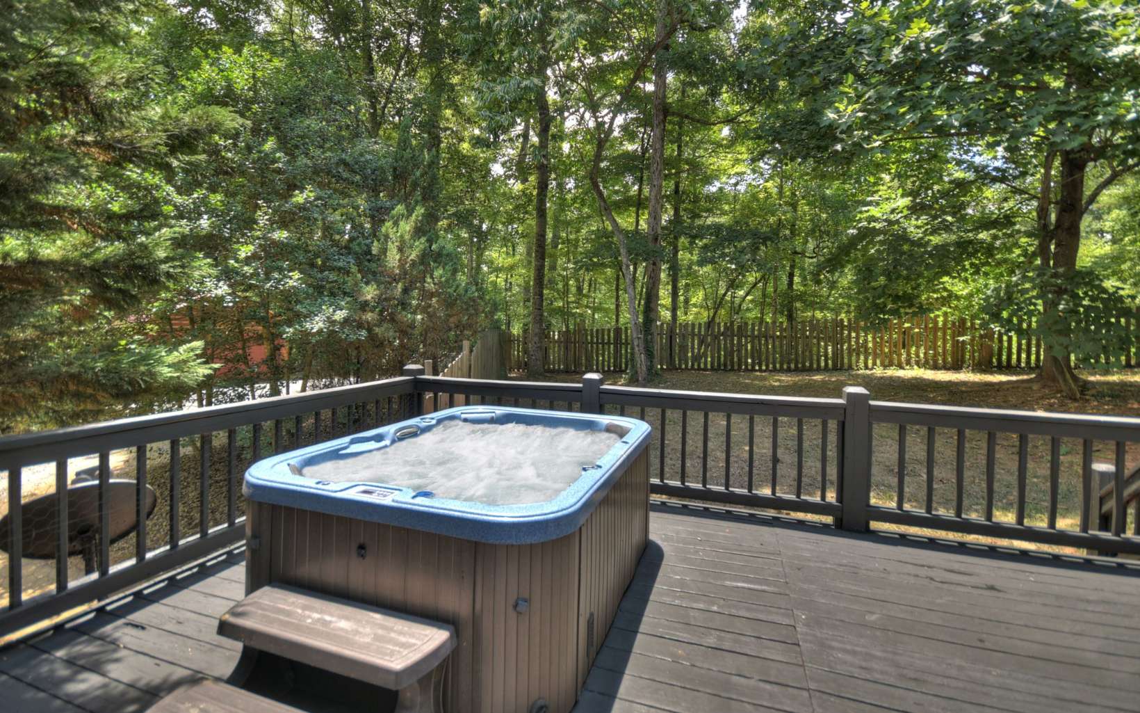 105 Lake Ridge Drive