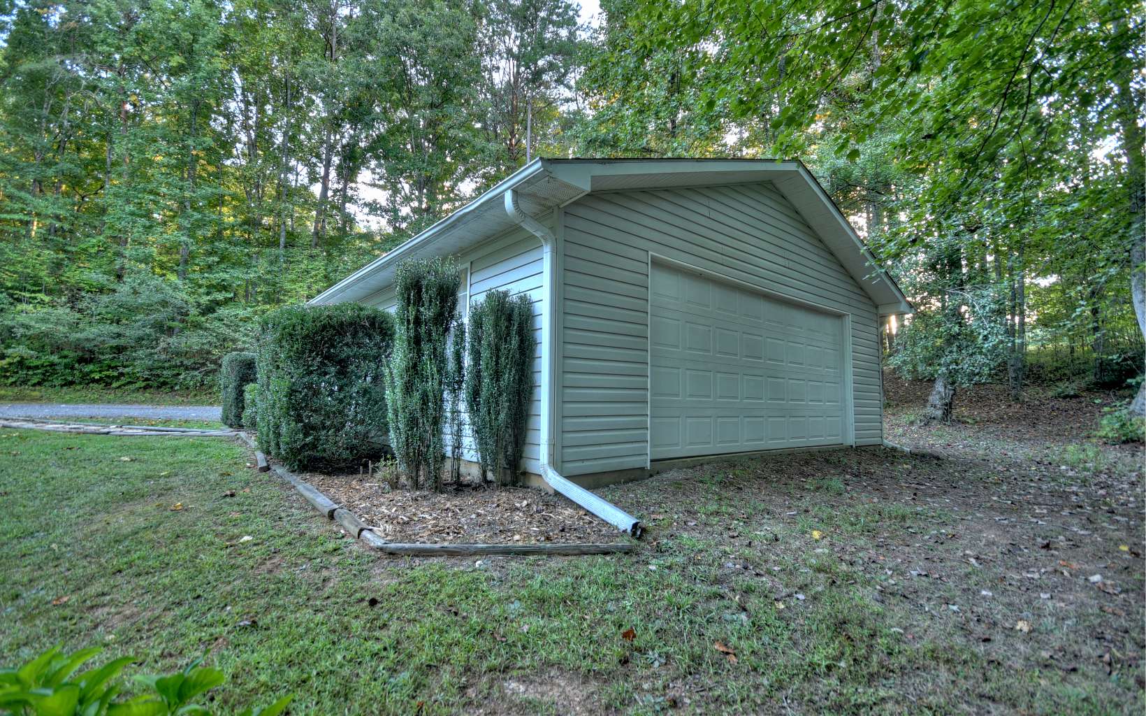 132 Rolling Oaks Road