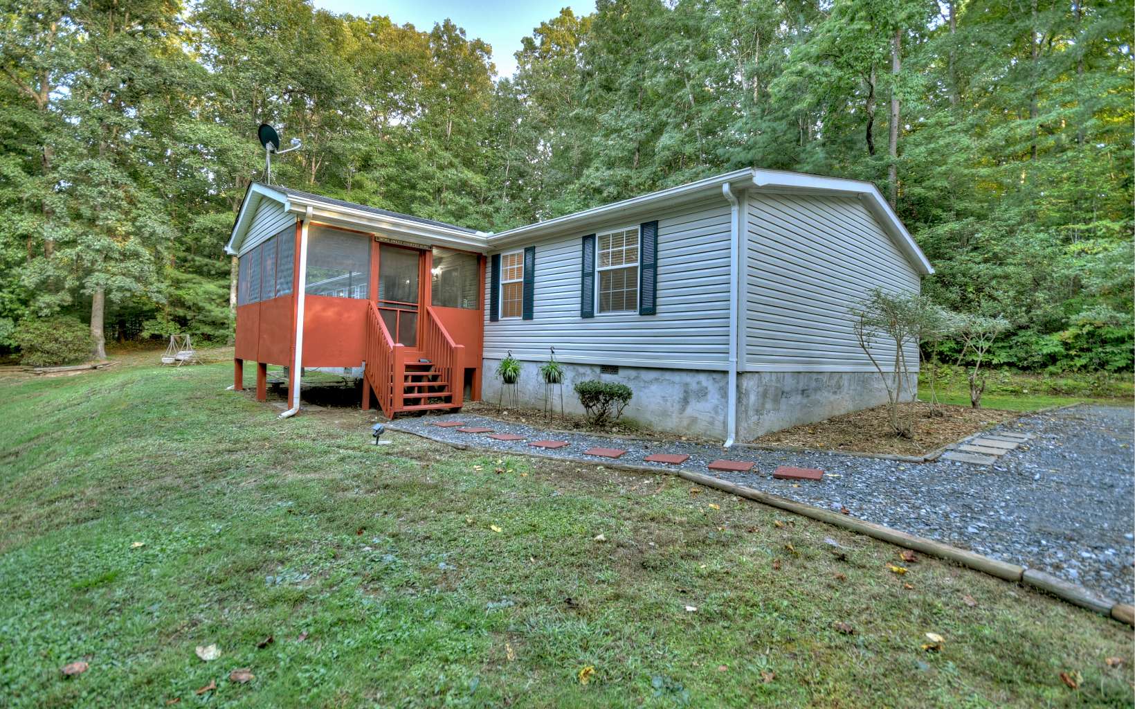 132 Rolling Oaks Road