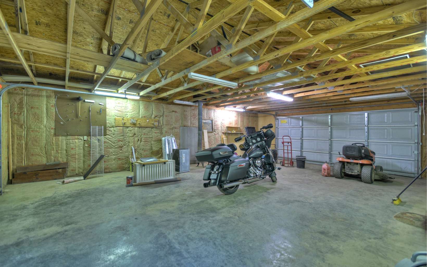 132 Rolling Oaks Road