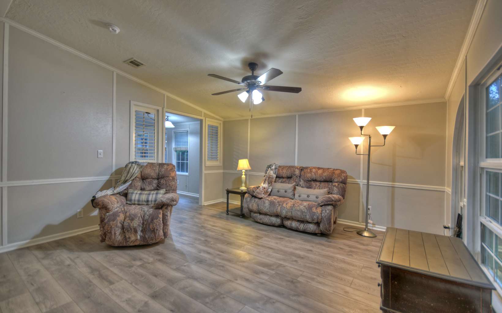 132 Rolling Oaks Road