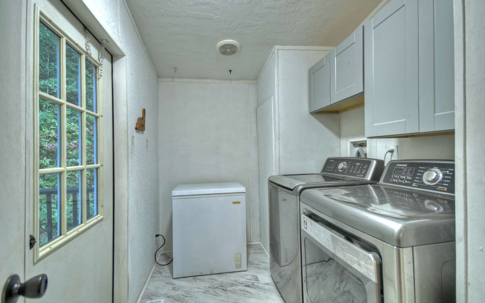 132 Rolling Oaks Road