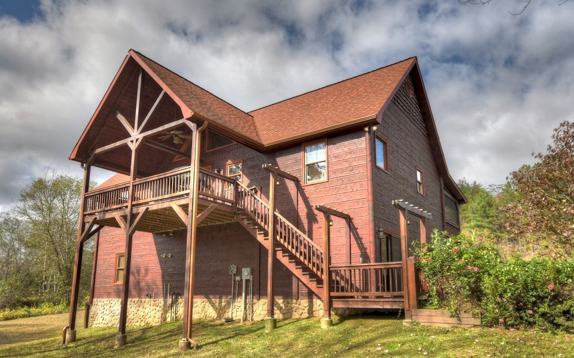 1885 Grassy Creek Road