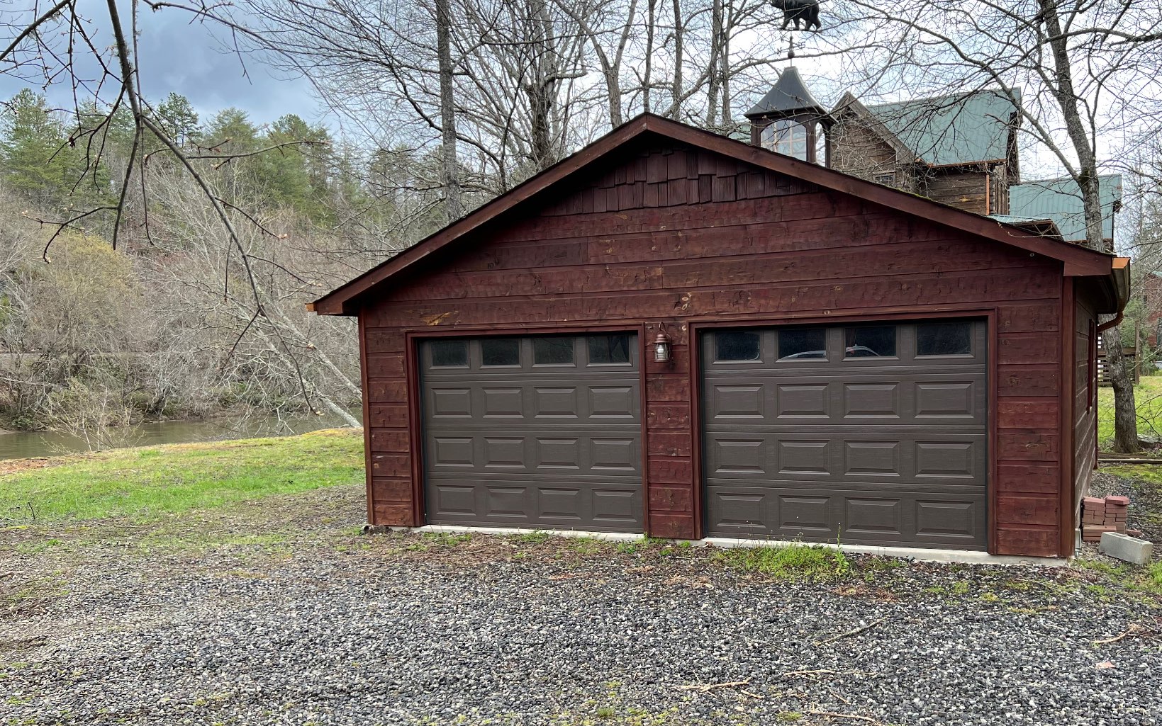 1885 Grassy Creek Road