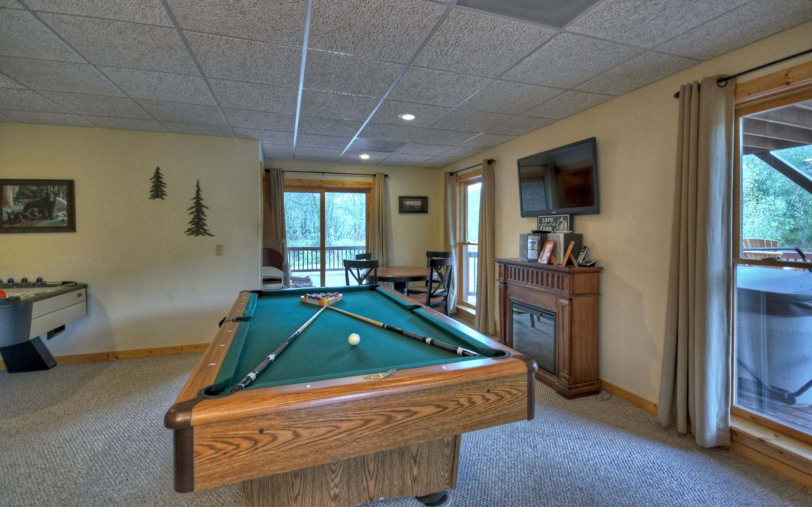 1885 Grassy Creek Road