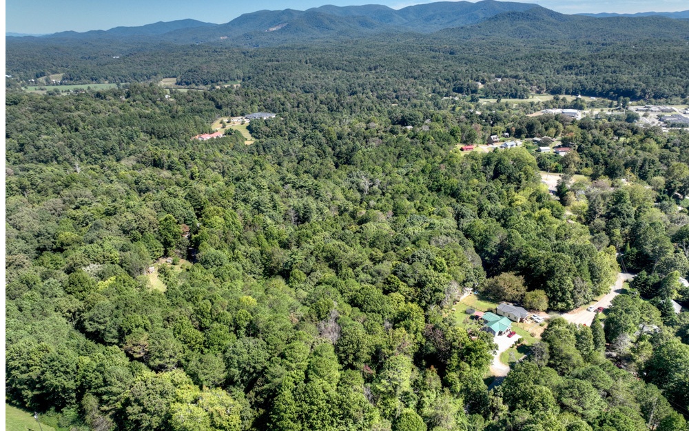 13.32 Old Tails Creek Road