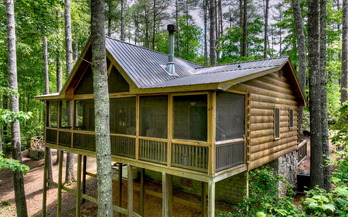 60 Hidden Ridge Court