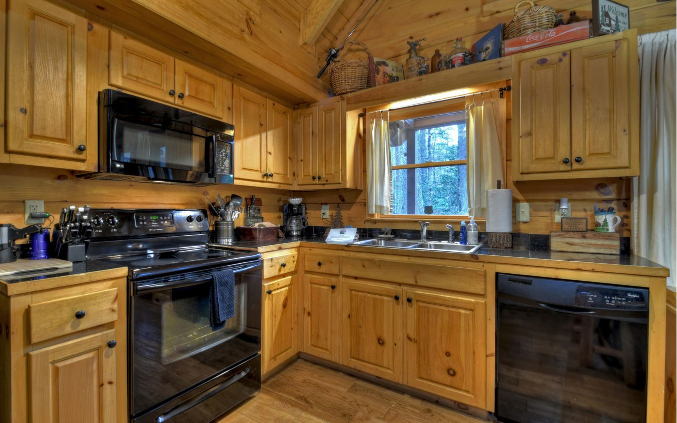 60 Hidden Ridge Court