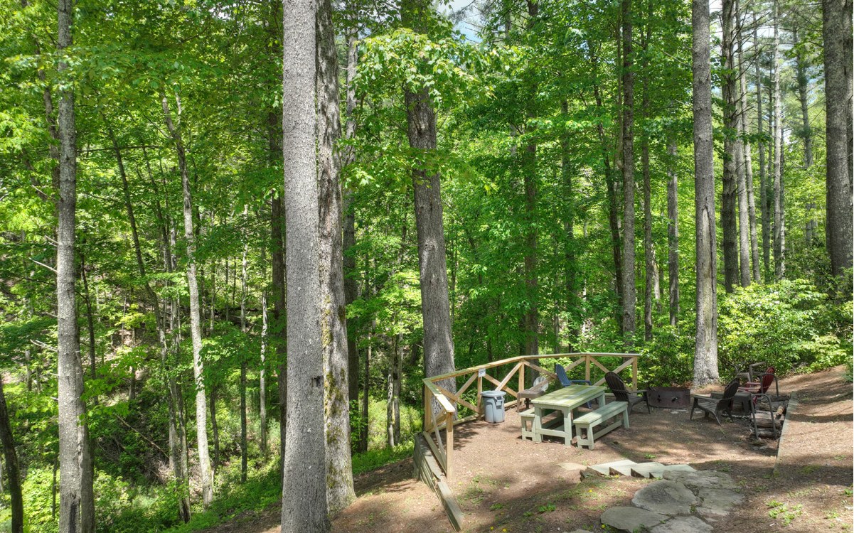 60 Hidden Ridge Court