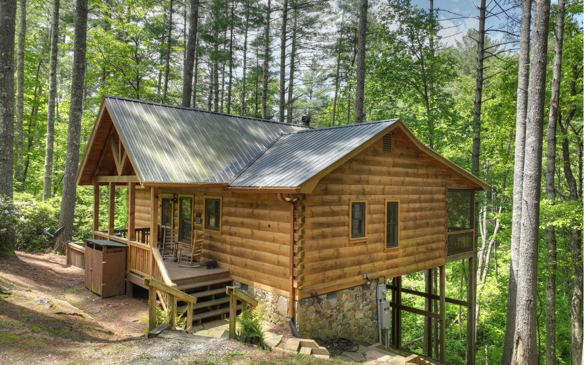 60 Hidden Ridge Court