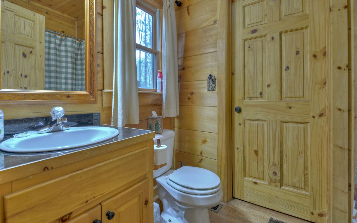 60 Hidden Ridge Court