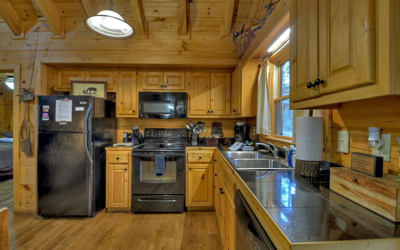 60 Hidden Ridge Court