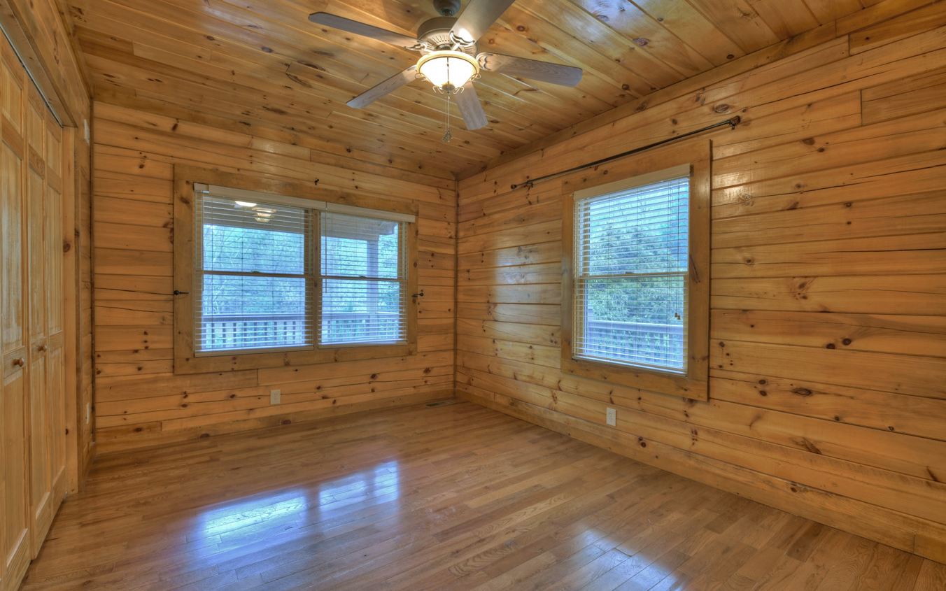 882 Stuart Mountain Road