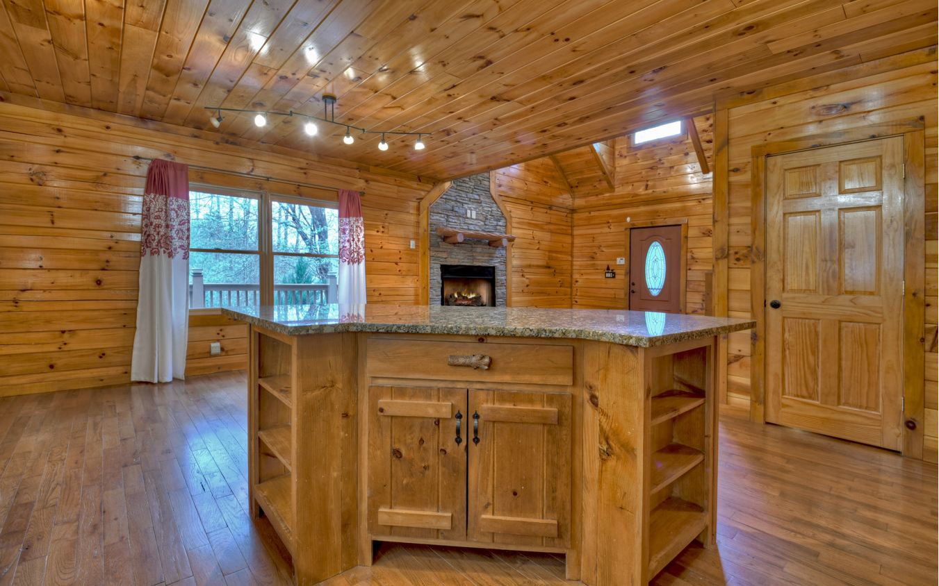 882 Stuart Mountain Road