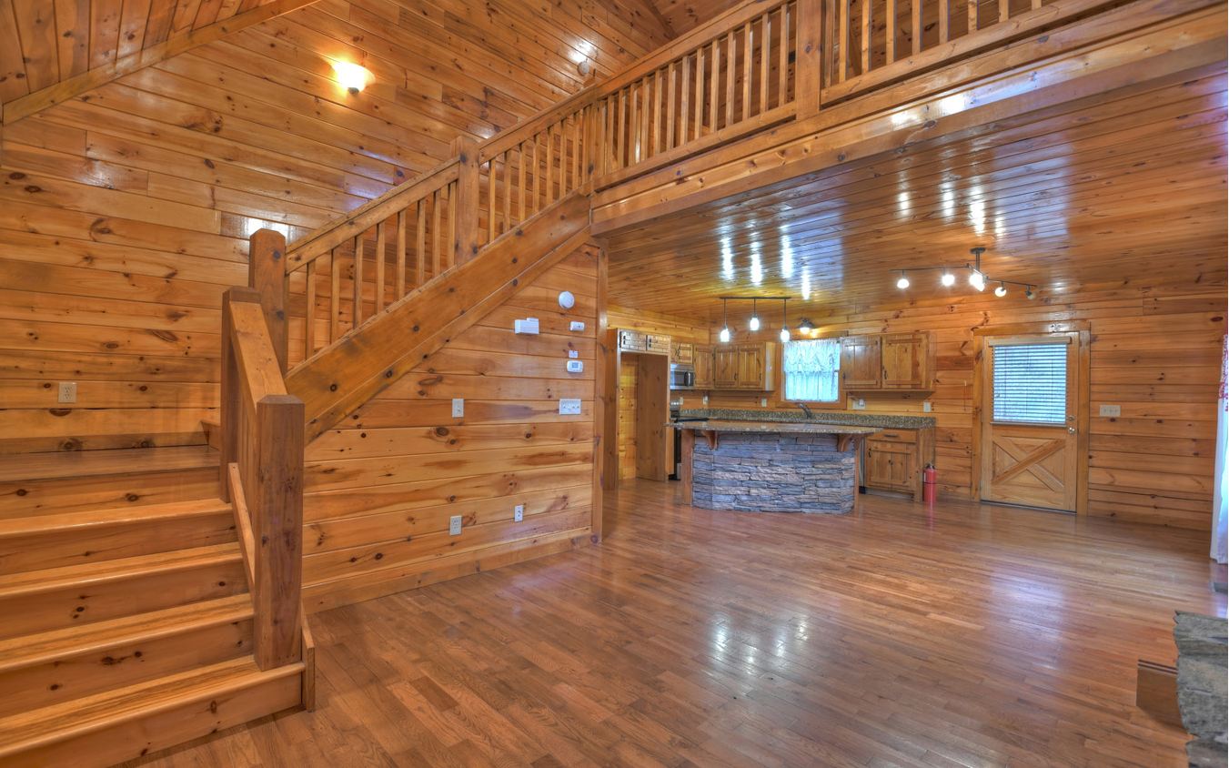 882 Stuart Mountain Road