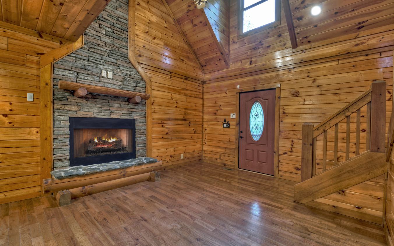 882 Stuart Mountain Road