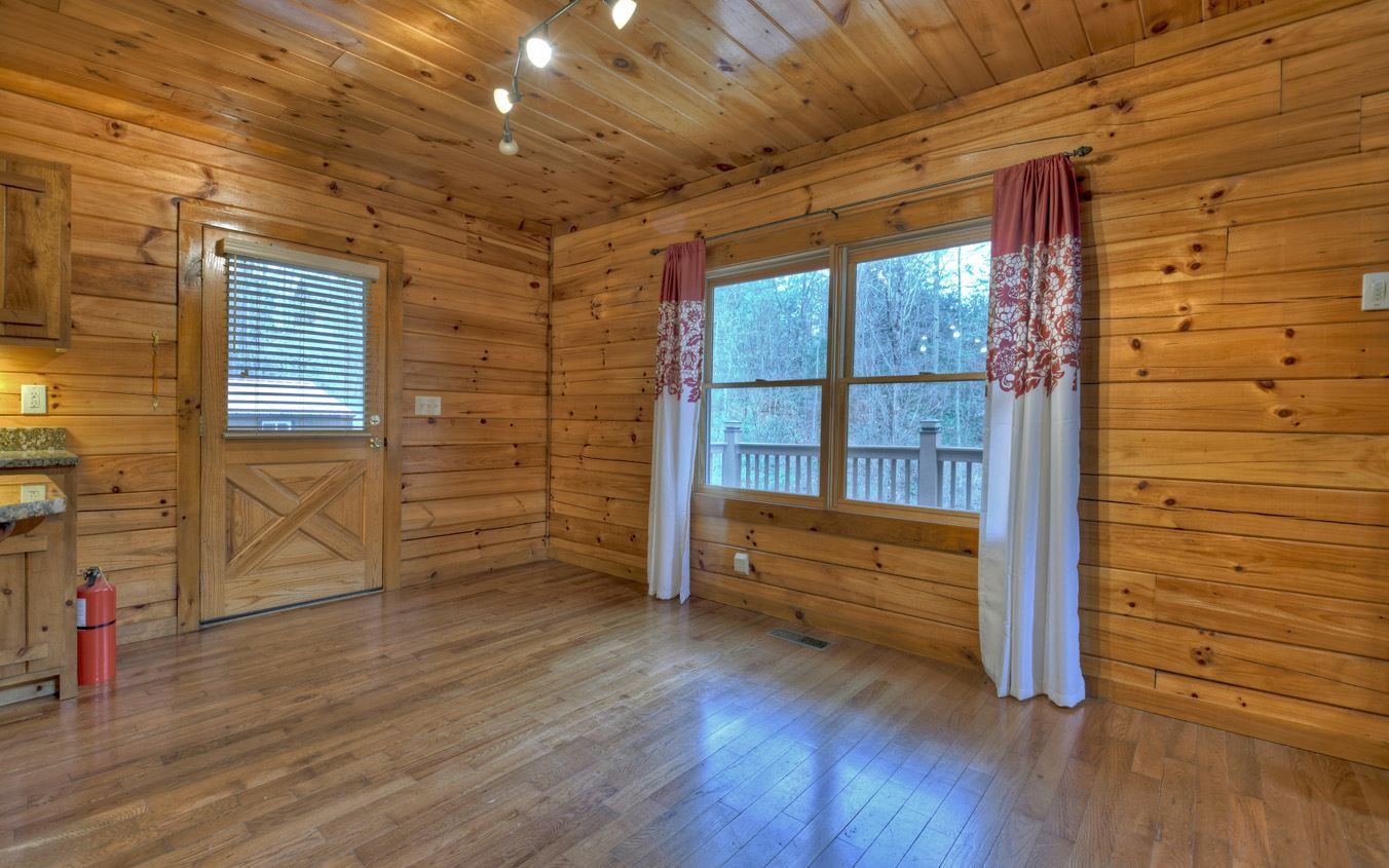 882 Stuart Mountain Road