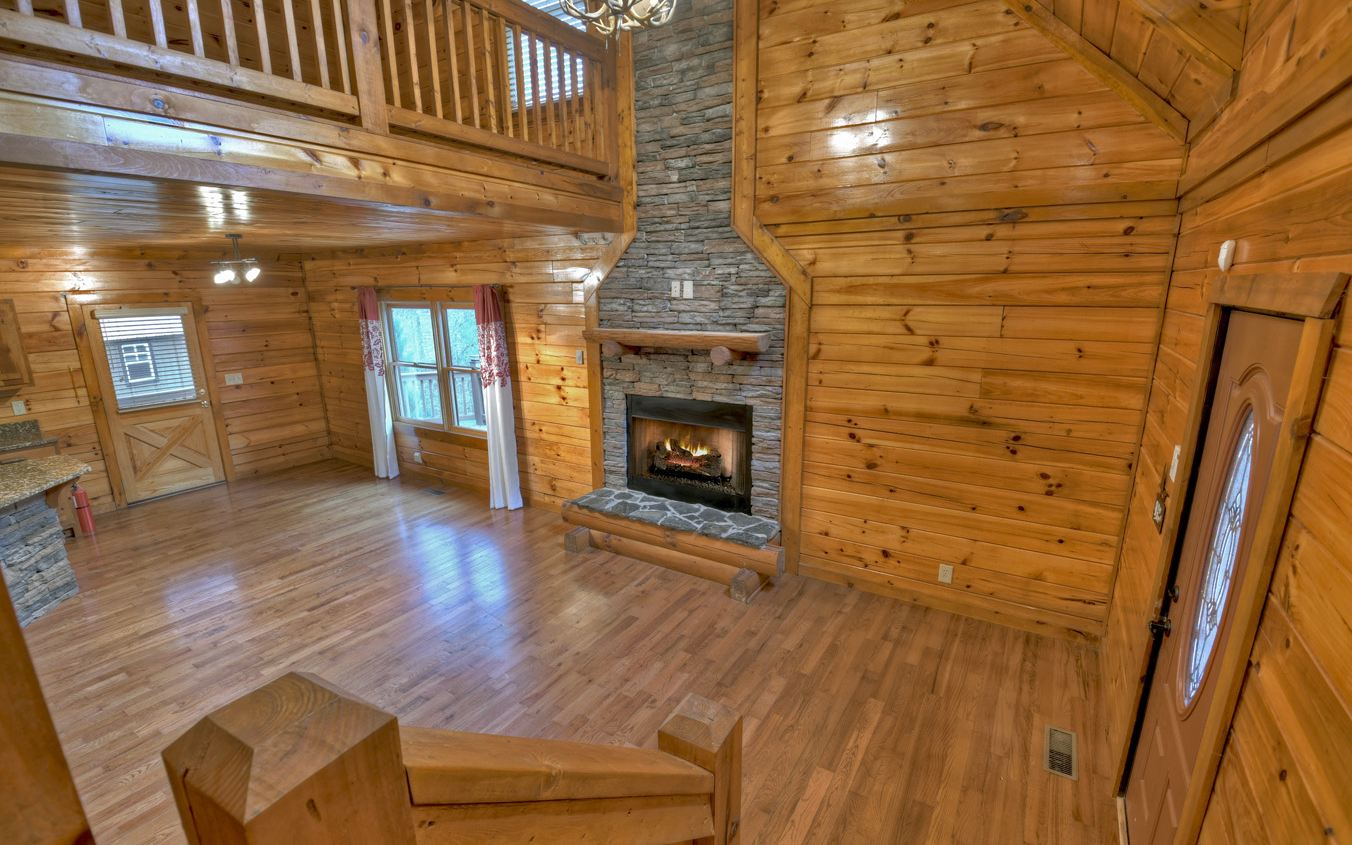 882 Stuart Mountain Road