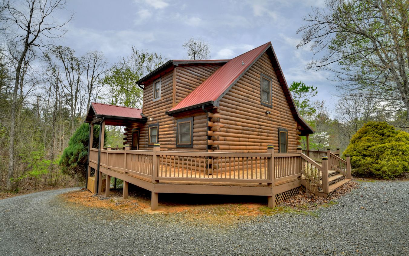 882 Stuart Mountain Road