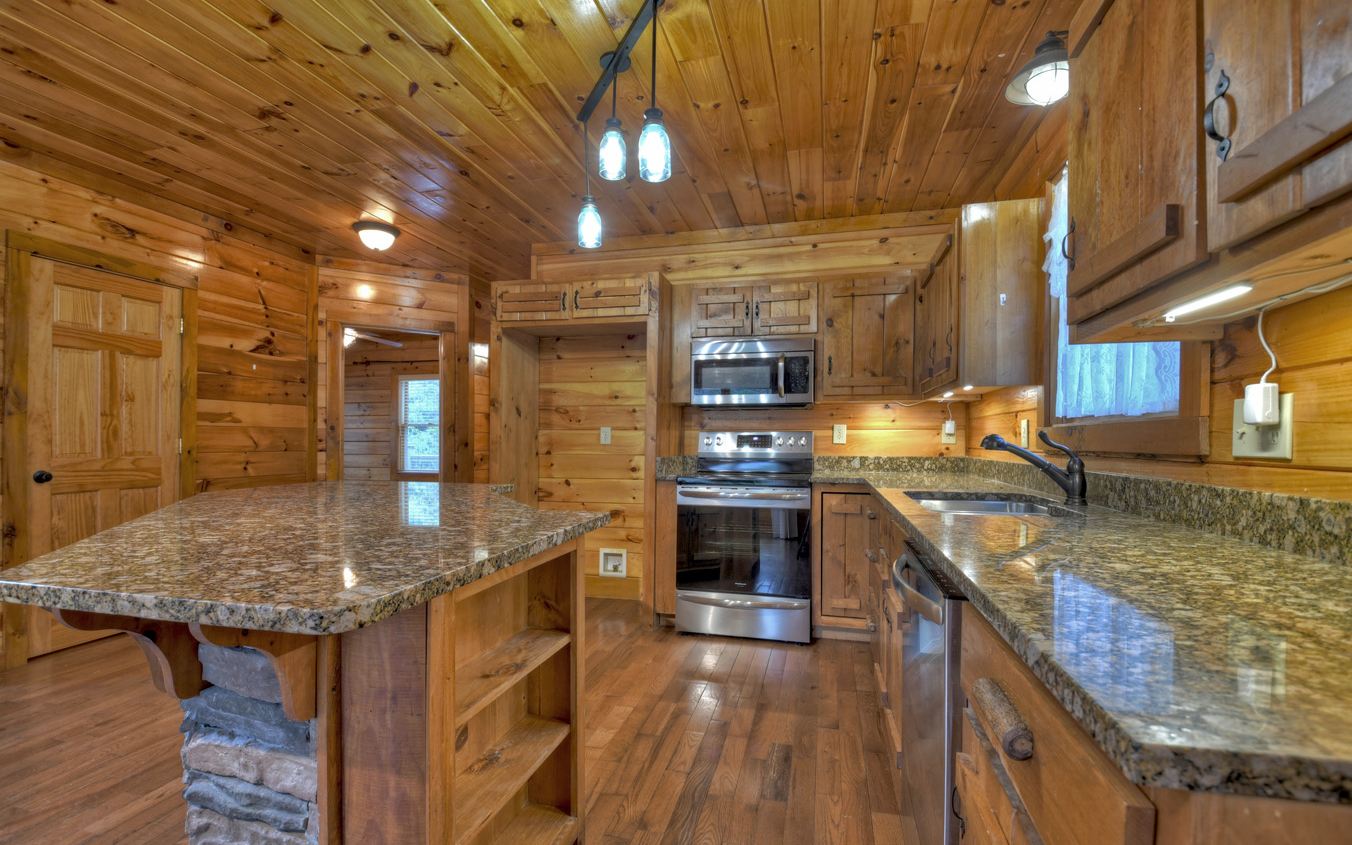 882 Stuart Mountain Road