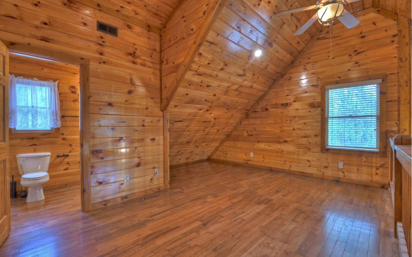 882 Stuart Mountain Road