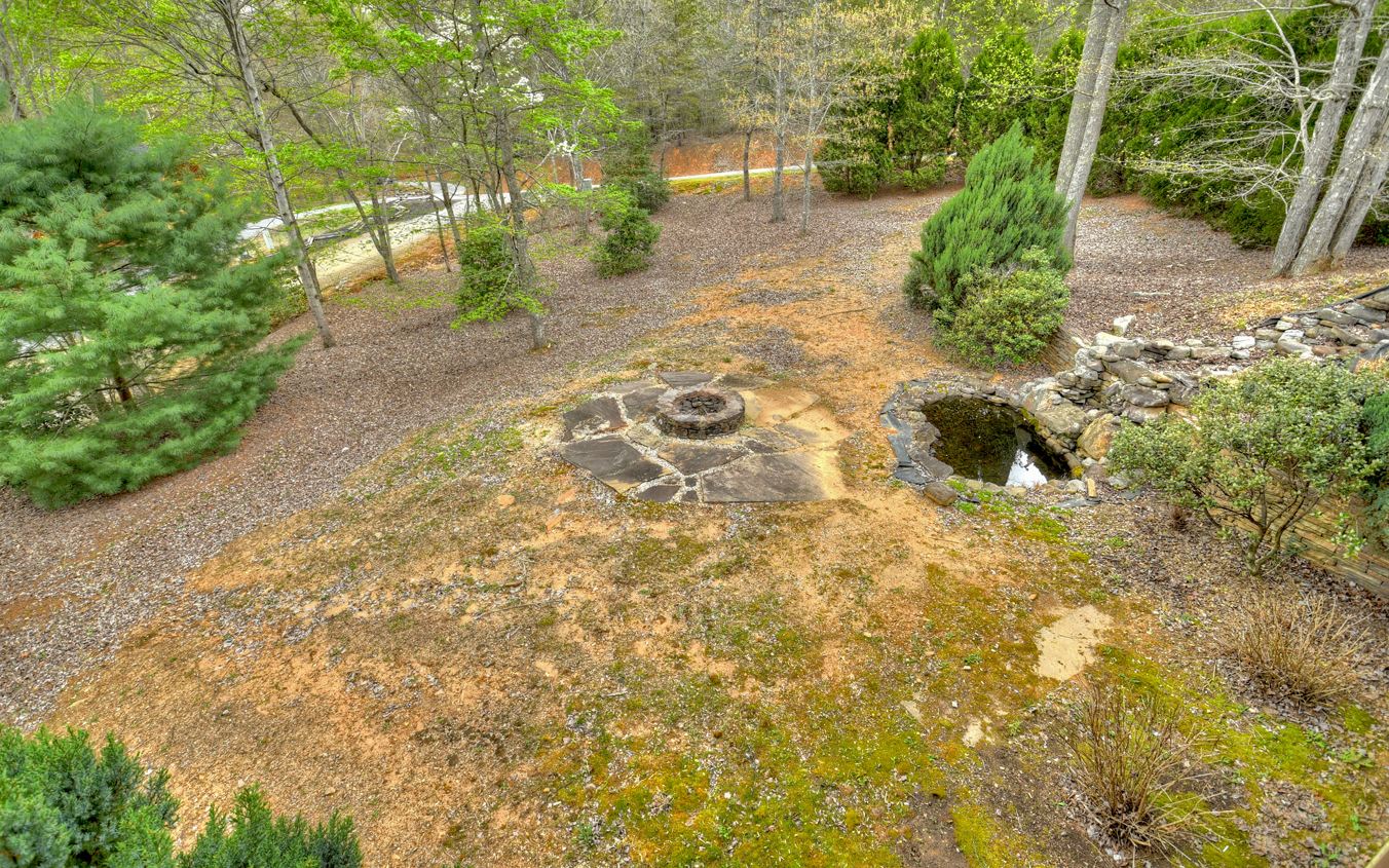 882 Stuart Mountain Road