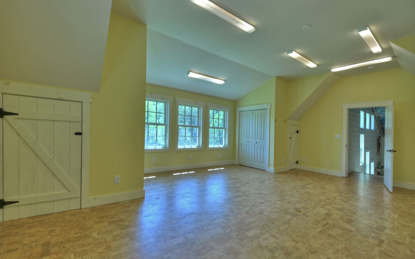 611 Snake Nation Road