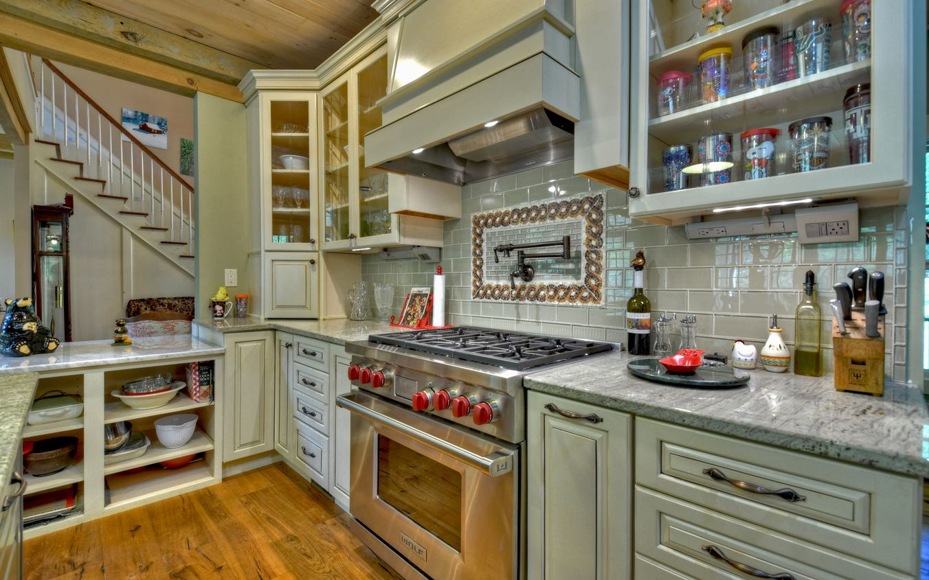 611 Snake Nation Road