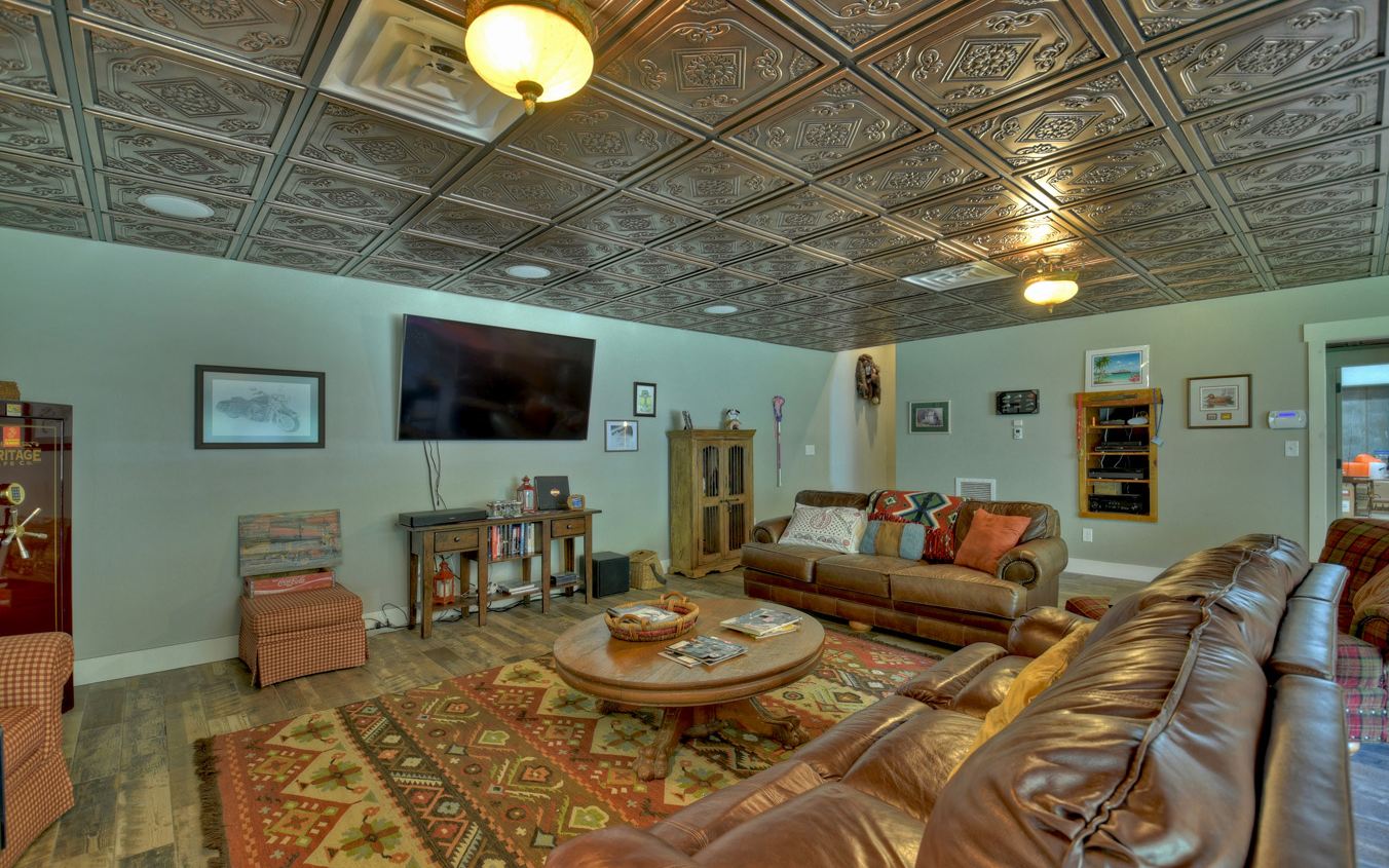 611 Snake Nation Road