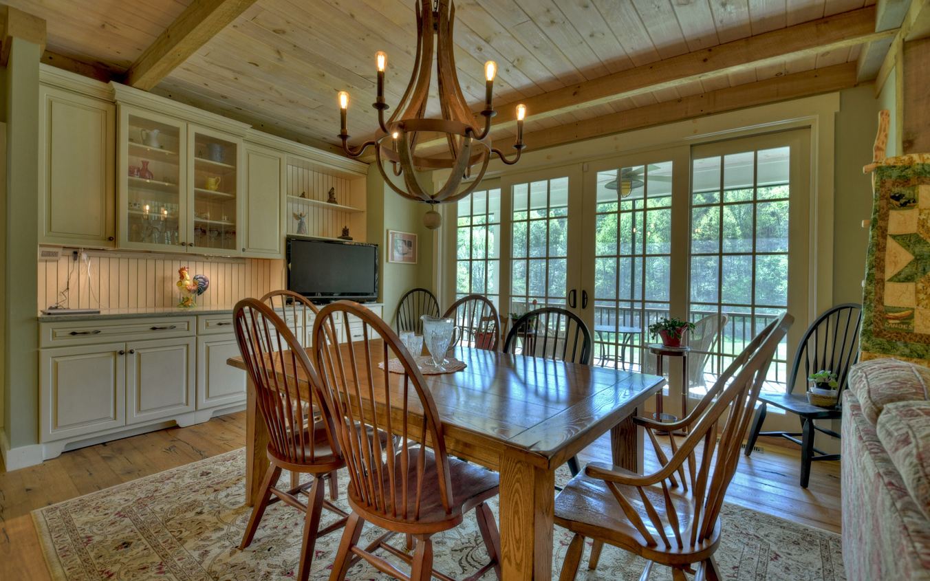 611 Snake Nation Road