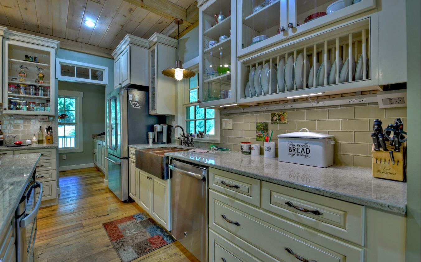 611 Snake Nation Road