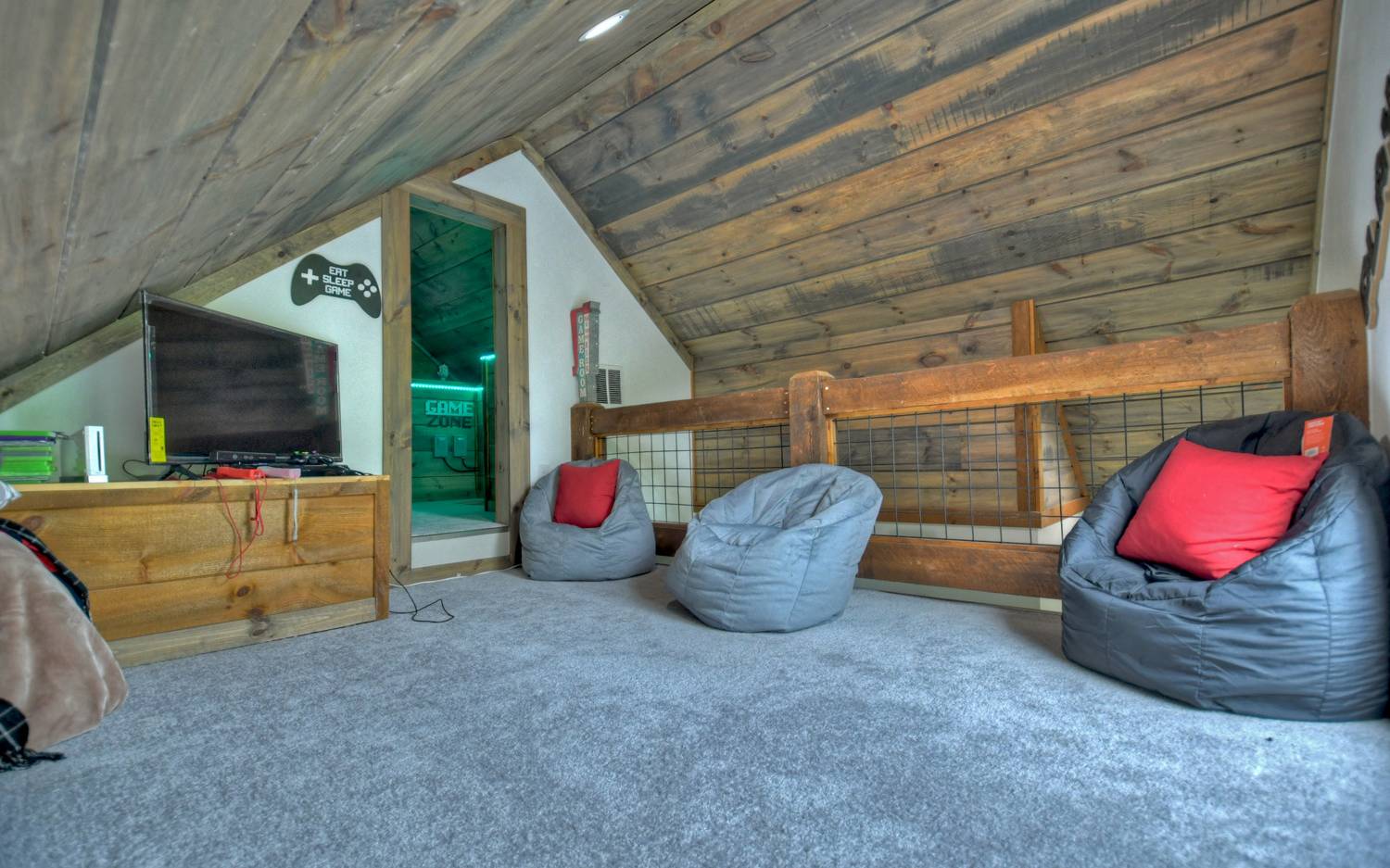 1975 Forge Mill Road