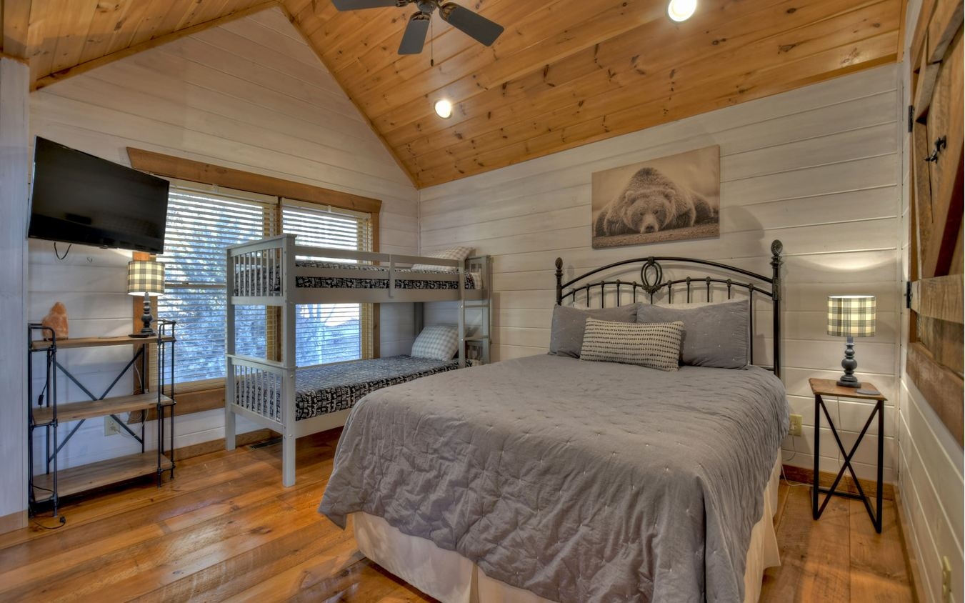 91 Cinnamon Bear Road