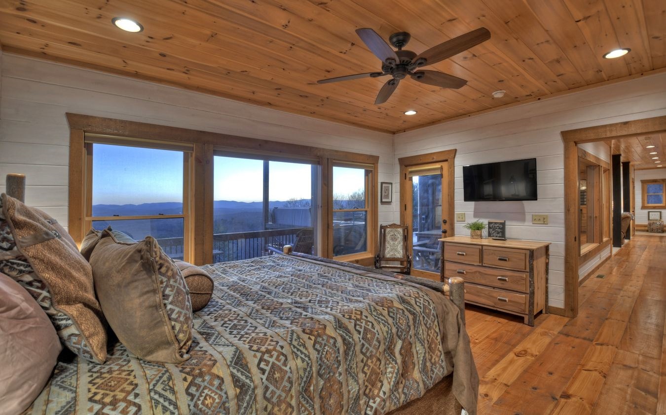 91 Cinnamon Bear Road