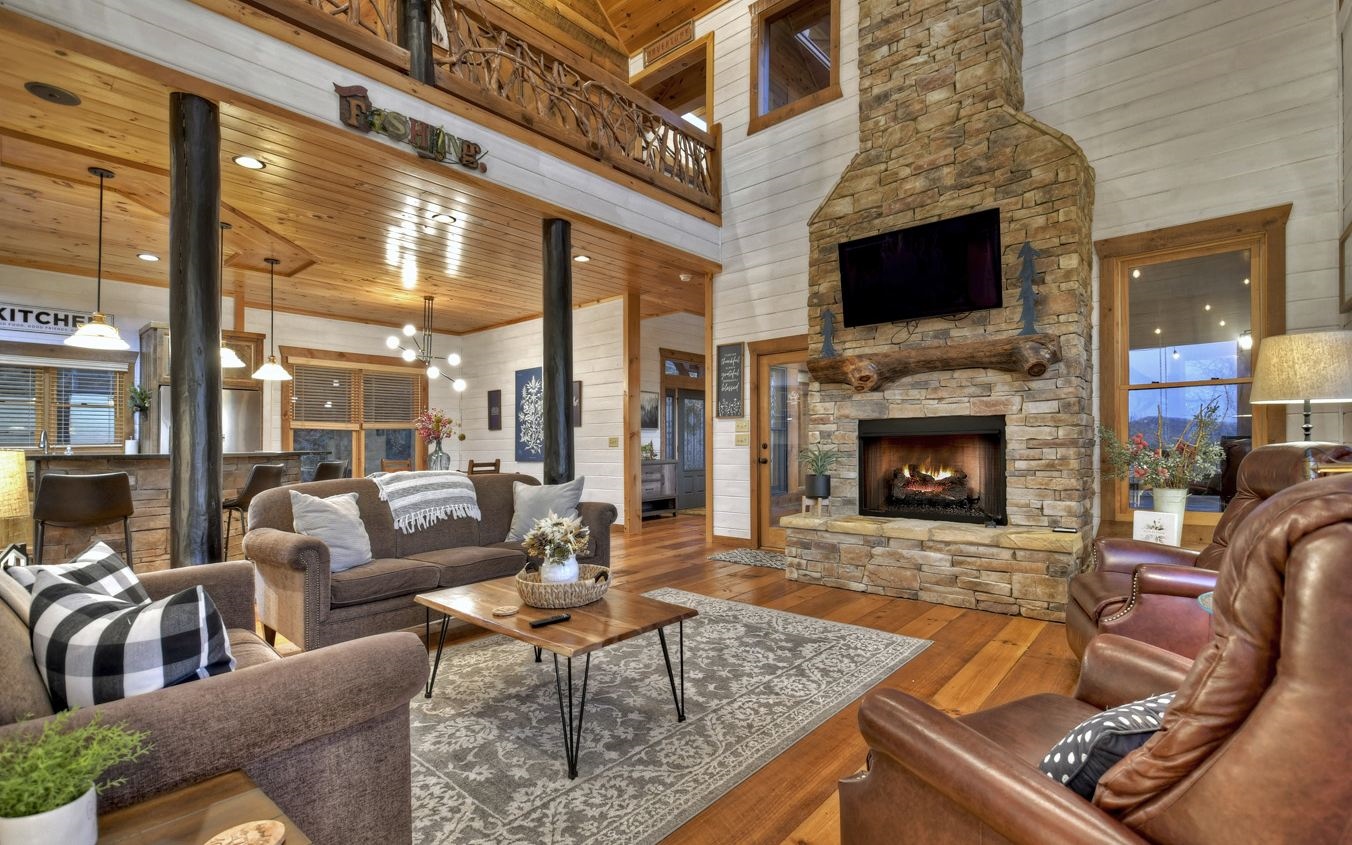 91 Cinnamon Bear Road