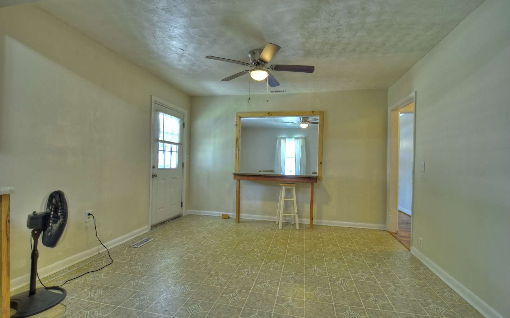 207 W Tennessee Avenue