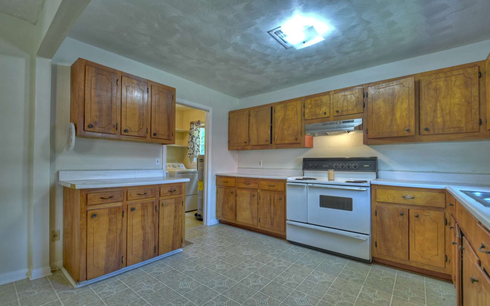 207 W Tennessee Avenue