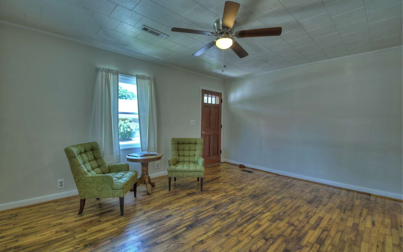 207 W Tennessee Avenue