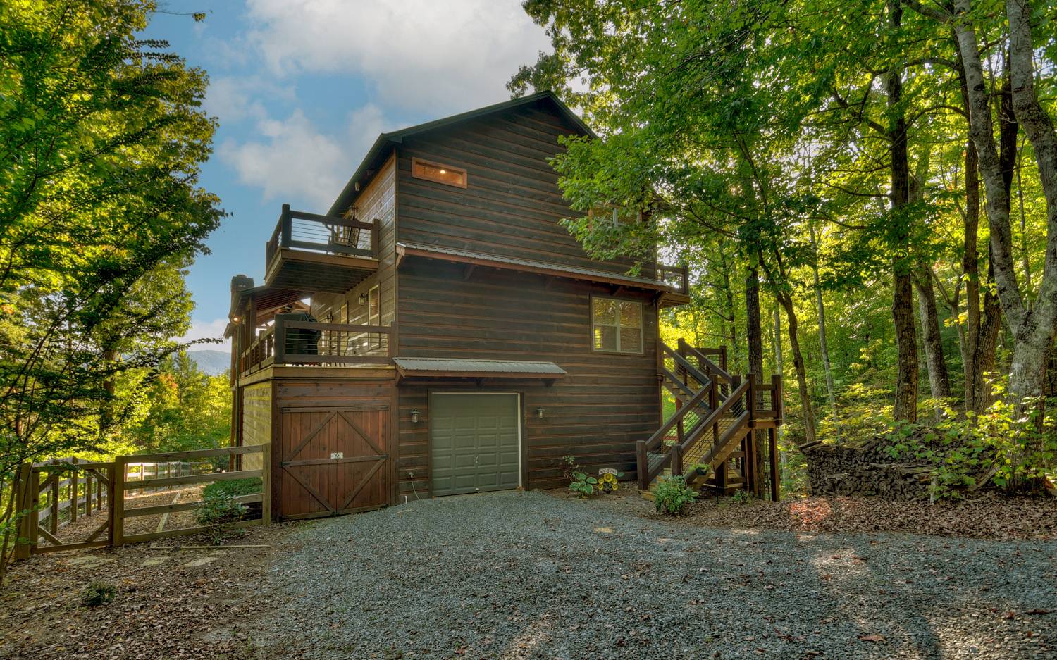 227 Deer Hunter Trail